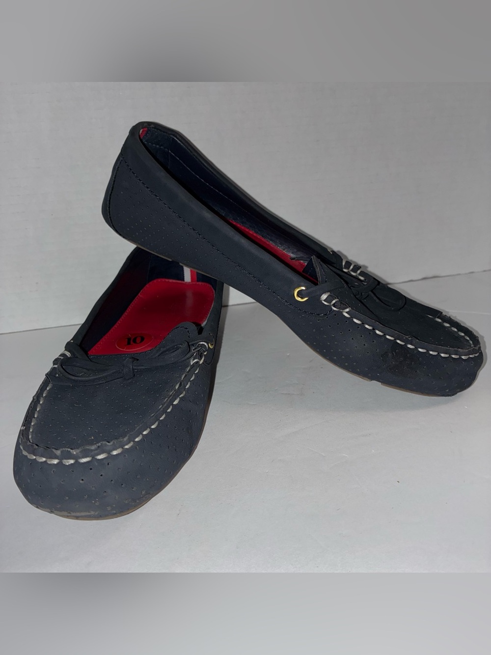 Tommy Hilfiger Black Moccasin Driving Loafers with Red Insole
